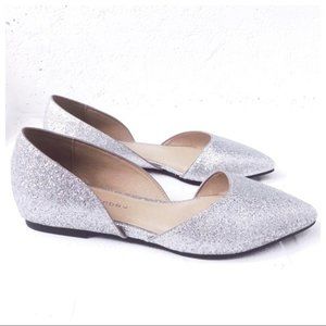 NEW CL Laundry Platinum Heart Pointed Toe Shoes, Silver Size 6M New w/o Box
